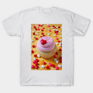 Pink cupcake with candy hearts T-Shirt